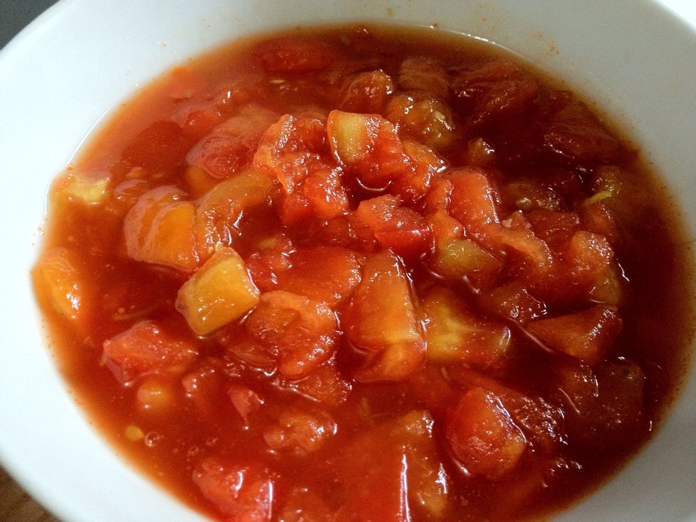 Our tomato and lime compote is ready. Now the assembling time ...