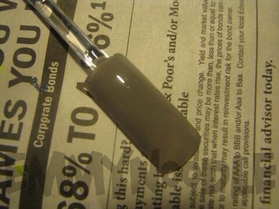 Paint a basecoat of Recycle.