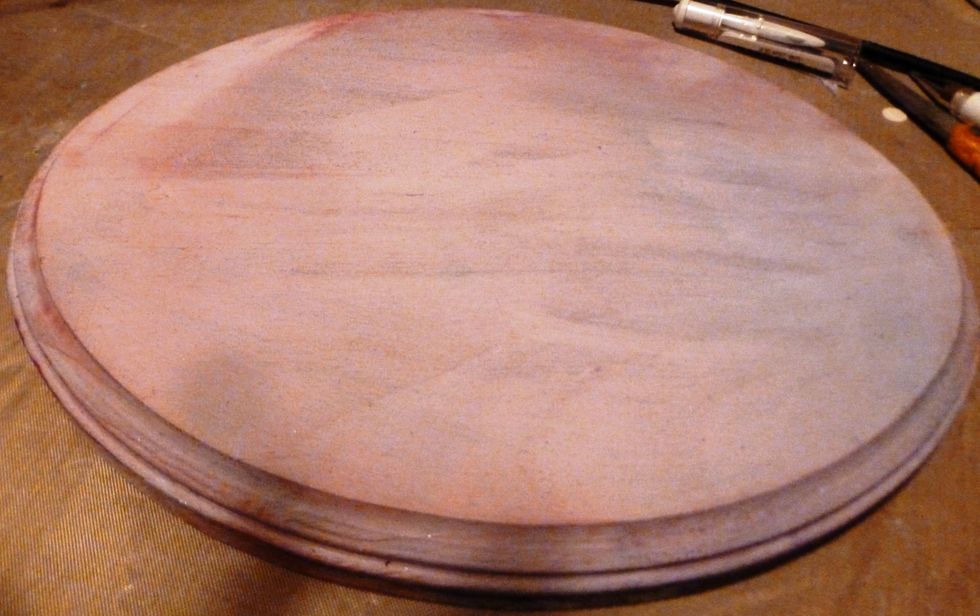 Paint a wooden plaque with gesso.