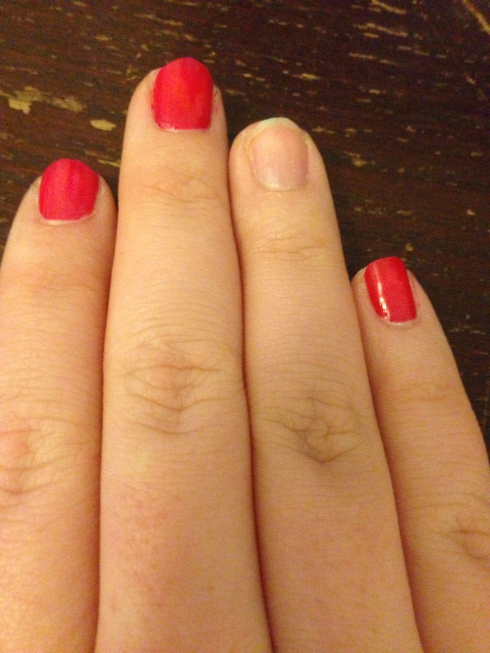 Paint all of your nails red except your ring fingers.
