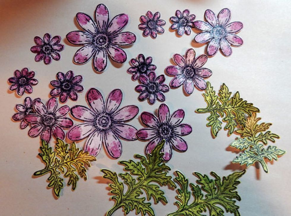 Paint flowers with Orchid Velvet. Add Imperial Sorbet to the flower tips, blending with your fingers. Paint leaves with Limeaid and Shamrock Velvets. Lightly paint Dazzle Sorbet on each piece.