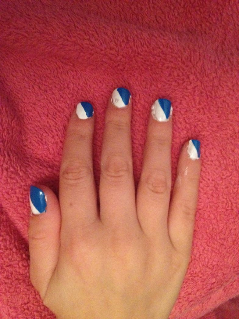 How To Create Blue And White Zebra Nails B C Guides