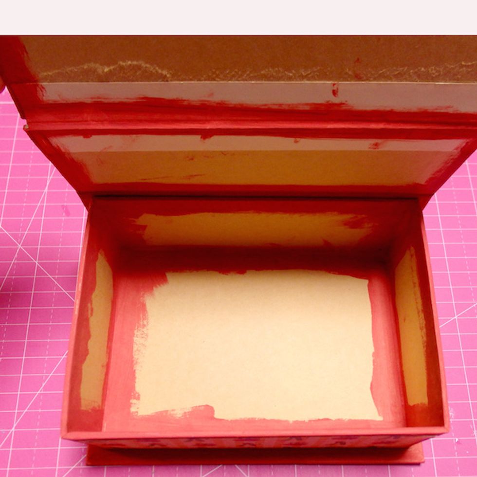 Paint inside