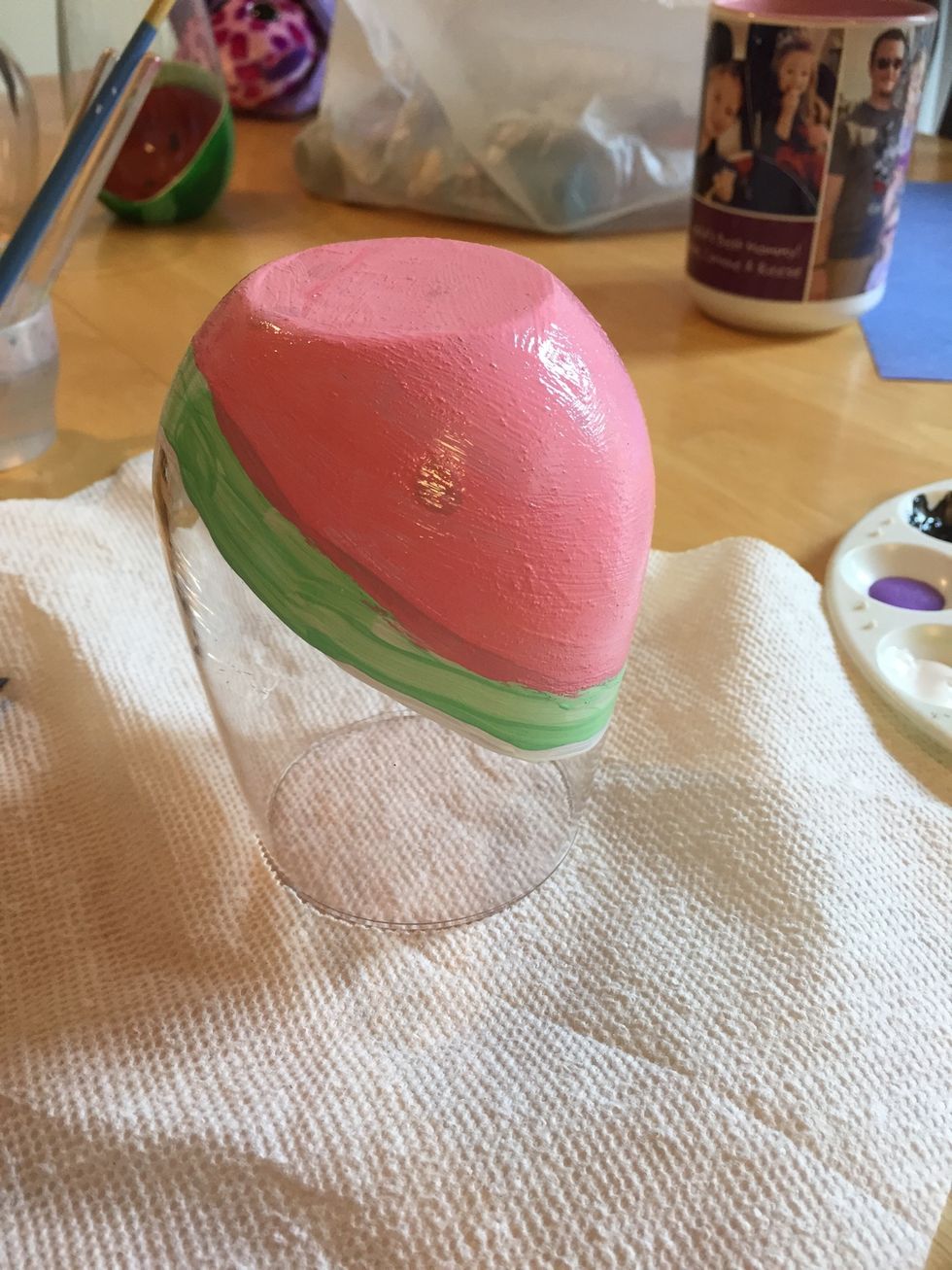 Paint pink, red or any other color for the fruit you wish, over the seeds, but not on top of the light green.