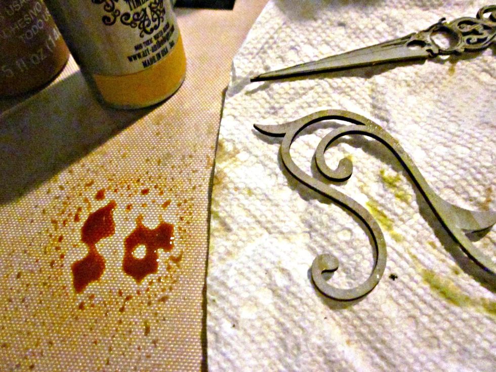 Paint some Art Anthology Timeless Coloration for some vintage touch