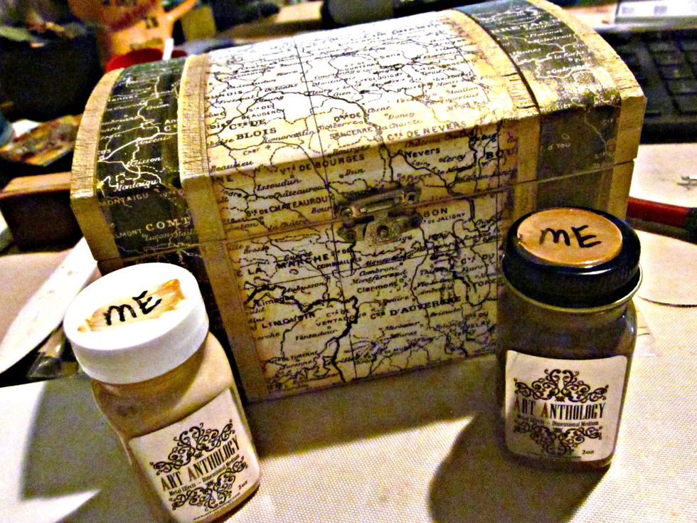 paint the edges of a wooden box with Art Anthology Gold metal Effect and cover up the box with some pattern papers