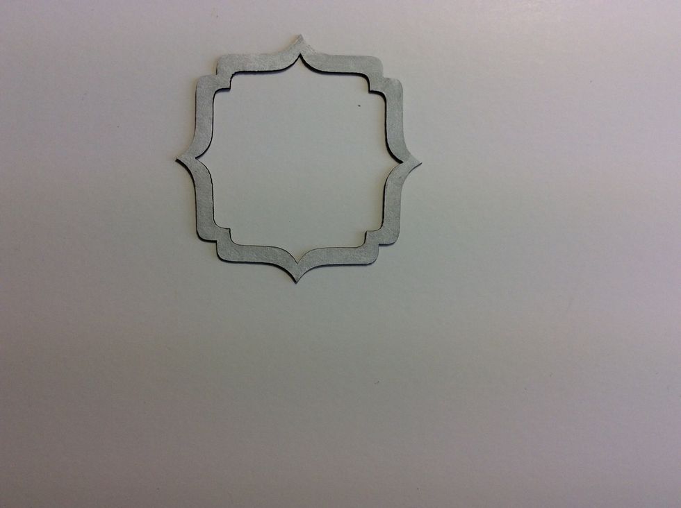 Paint the frame from the scrapmatts pack CB5017 tested shapes. heat dry.