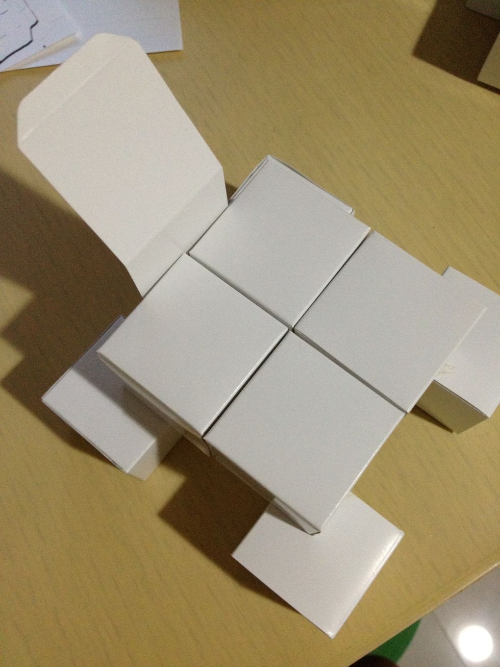 Paste the tail behind the body.