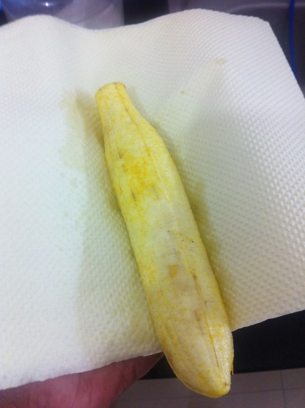 Pat dry the plantains