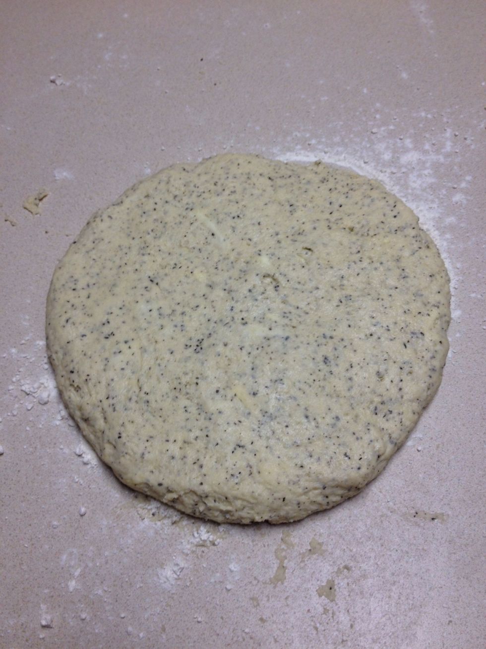 Pat into a 12 inch round circle