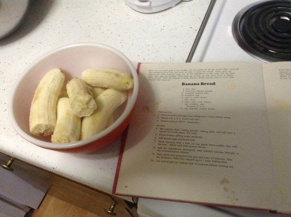 Peal the bananas and put them in a medium sized bowl