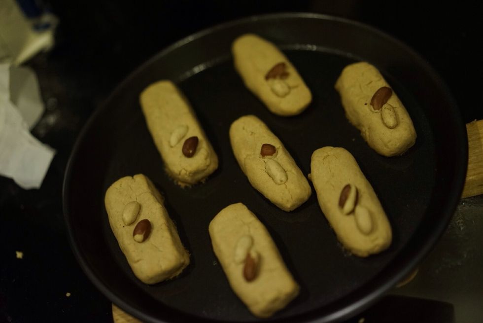 Peanut butter shortbread
