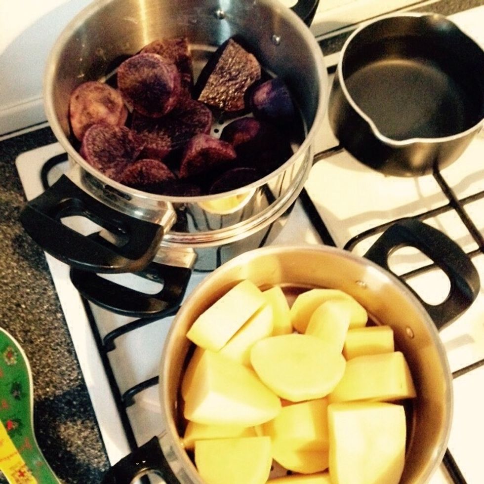 Peel and chop the potatoes into big chunks, as evenly sized as you can, this will help them cook evenly and fast. I mixed some purple potatoes with normal ones, up to you. Cook in a tier steamer