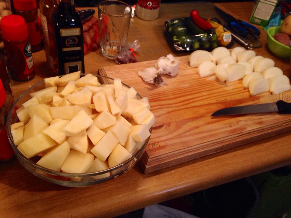 Peel and dice potatoes and sweet potatoes (portions of vegetables to your liking). Thought ... \ud83d\udcadMy advice is to boil the potatoes in a separate pot and add to oxtail near the end of cooking time.