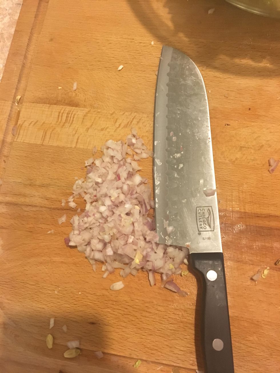 Peel and finely chop the garlic