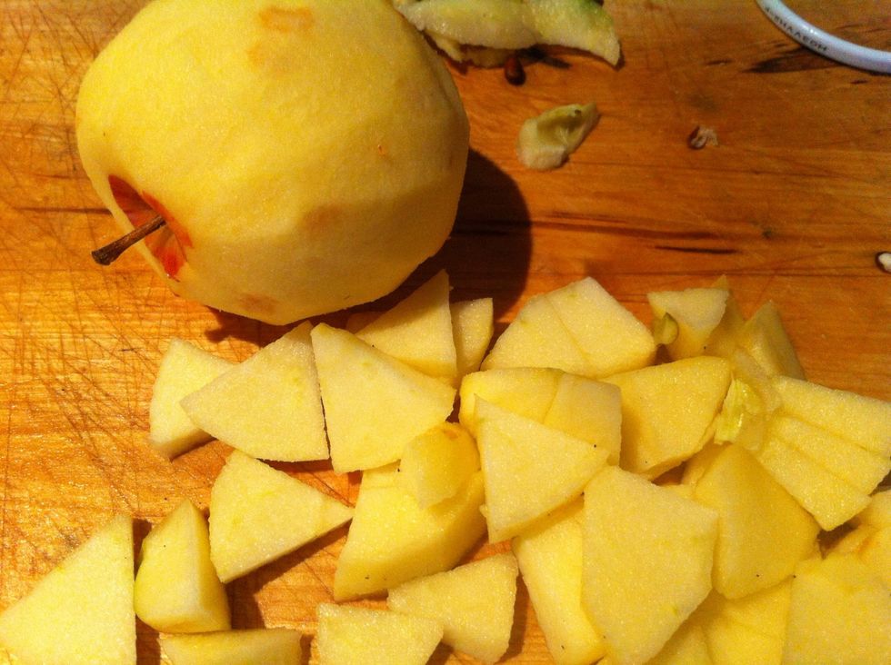 Peel off the apple's skins and dice them