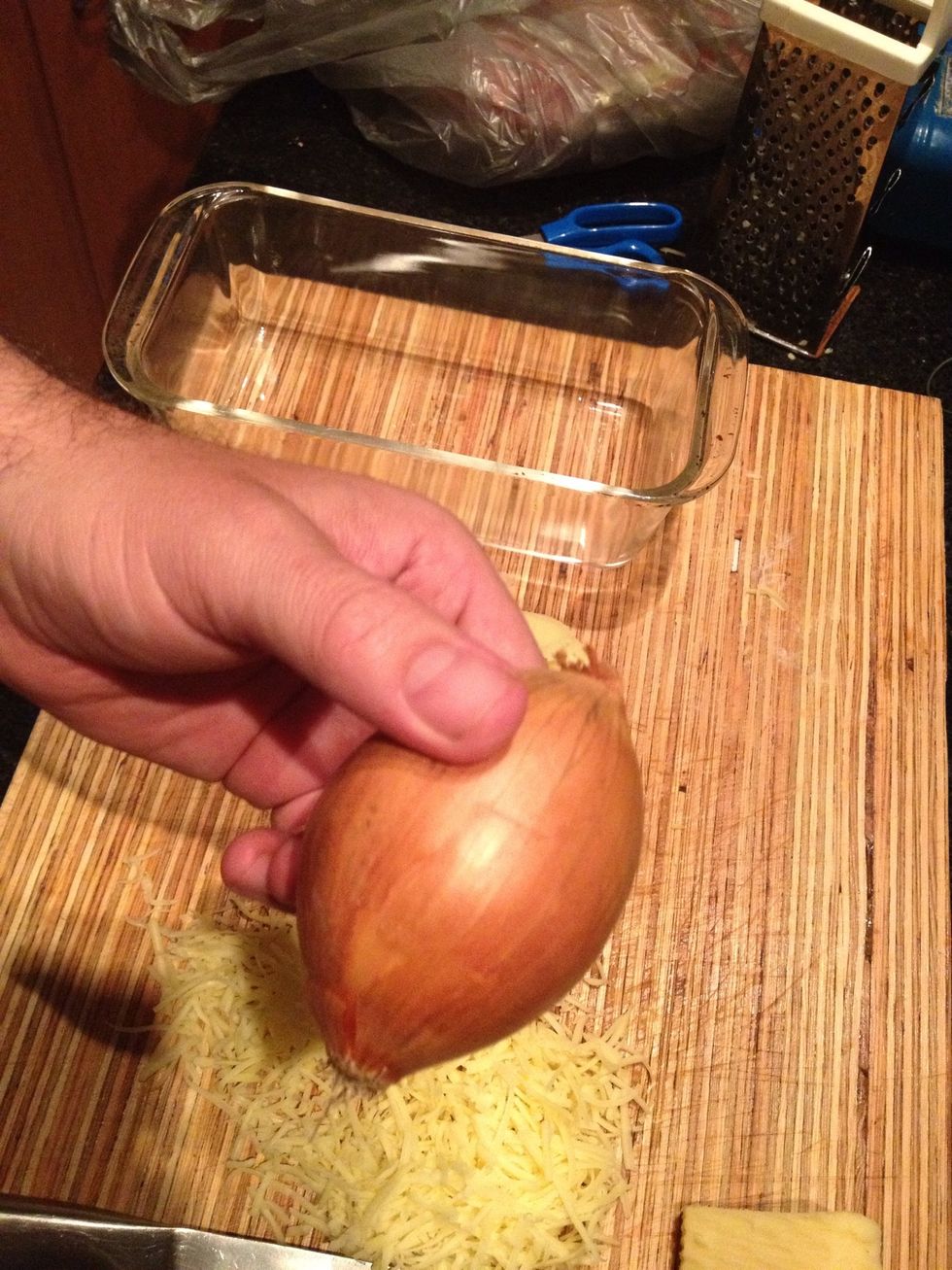 Peel onion