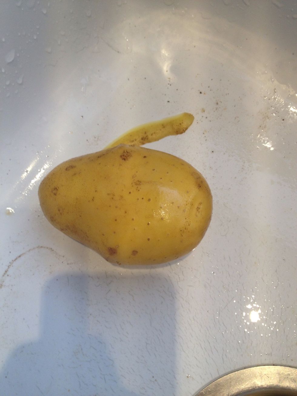 Peel the potatoes