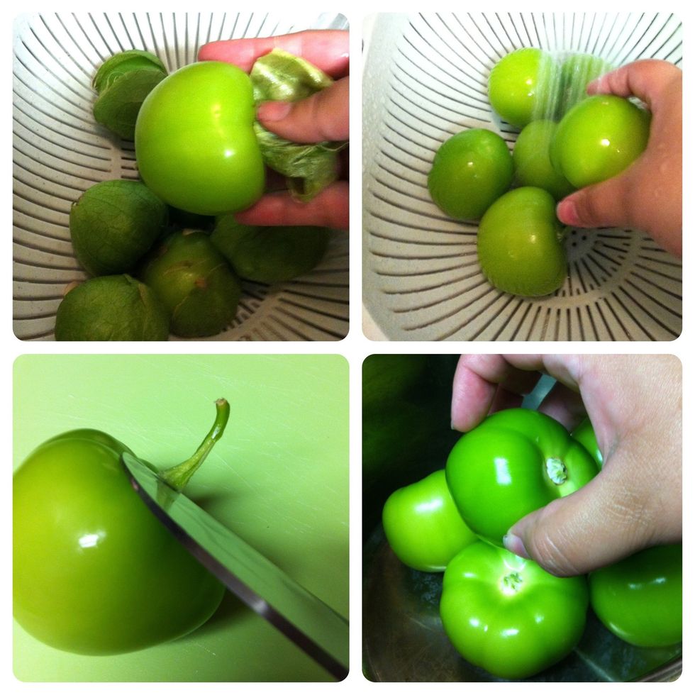 Peel tomatillos, rinse off, cut off stem, place in sauce pan.
