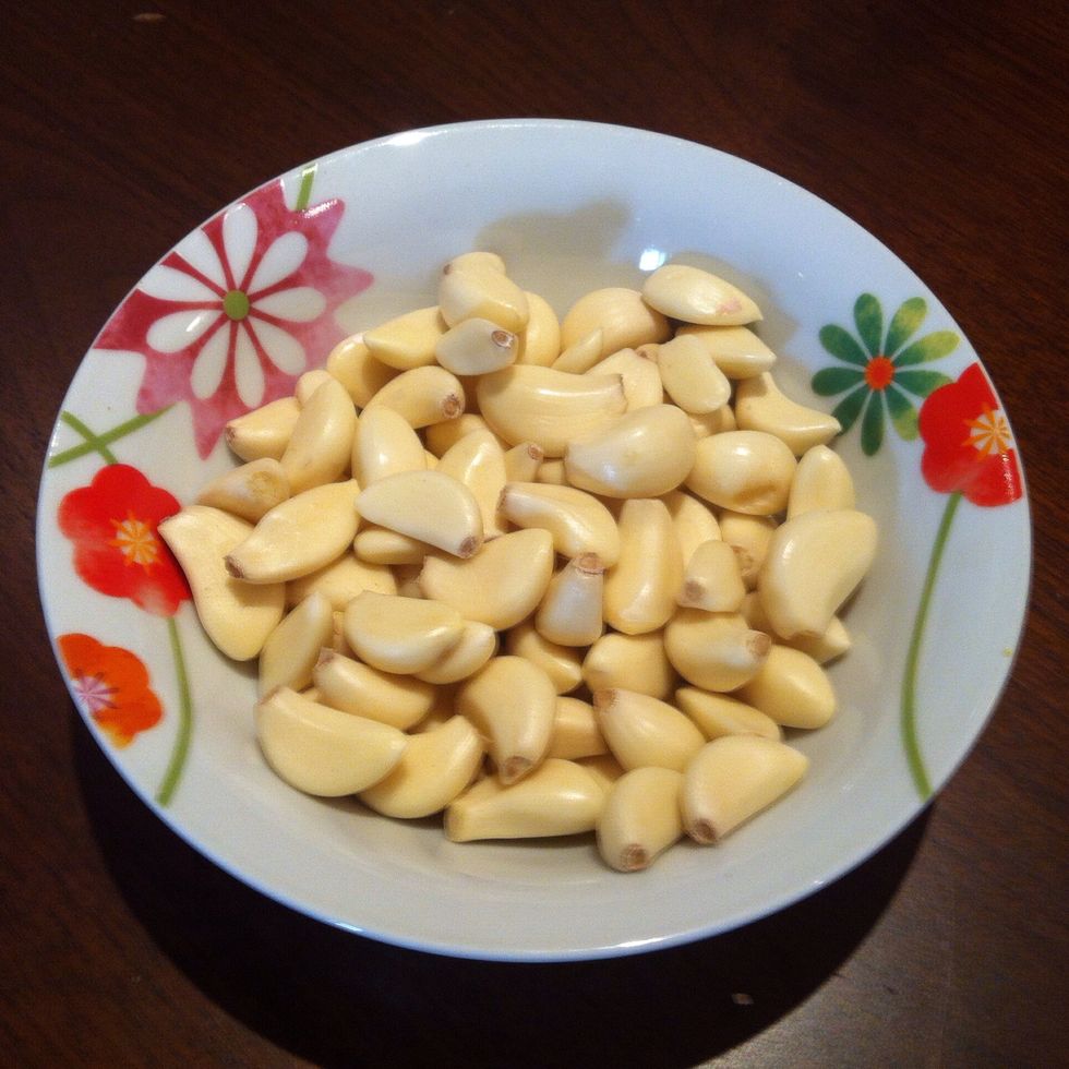 Peel your garlic