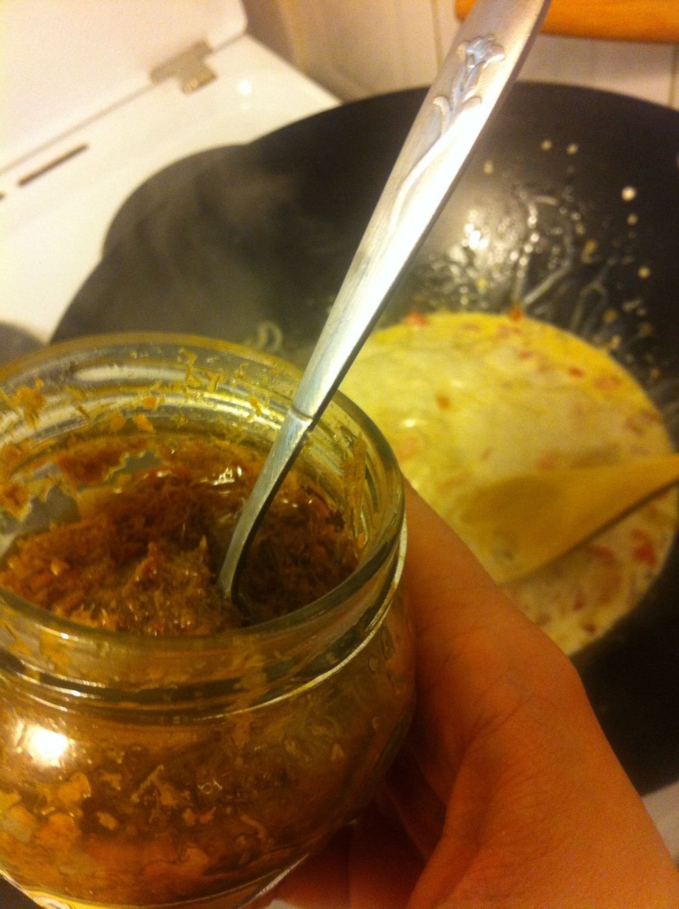 Pesto ... I added 1 tea spoon ... But u can add as whished