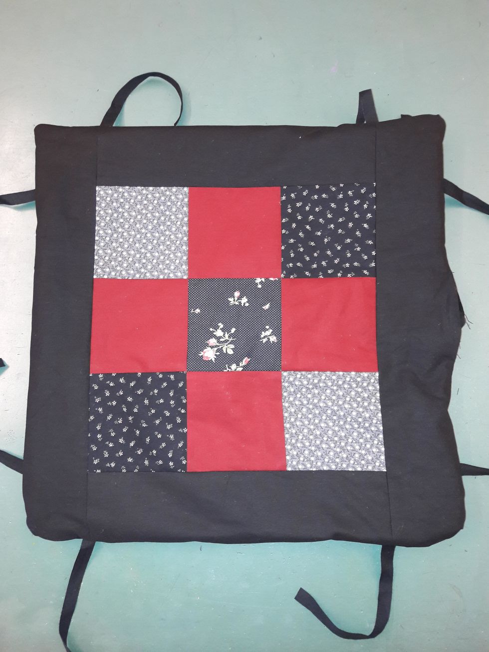 Peta ut h\u00f6rnen ordentligt.