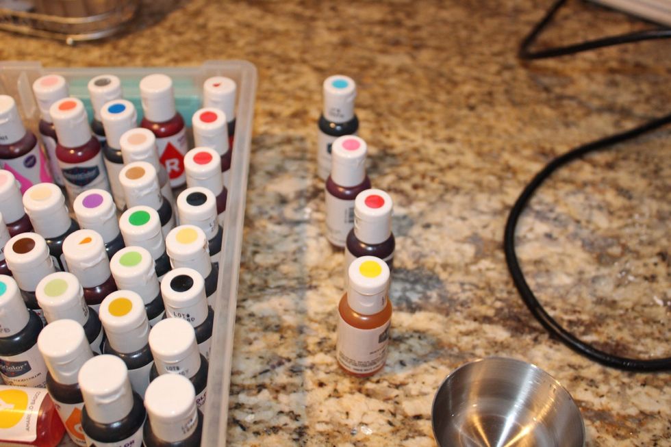 Pick out your icing colors