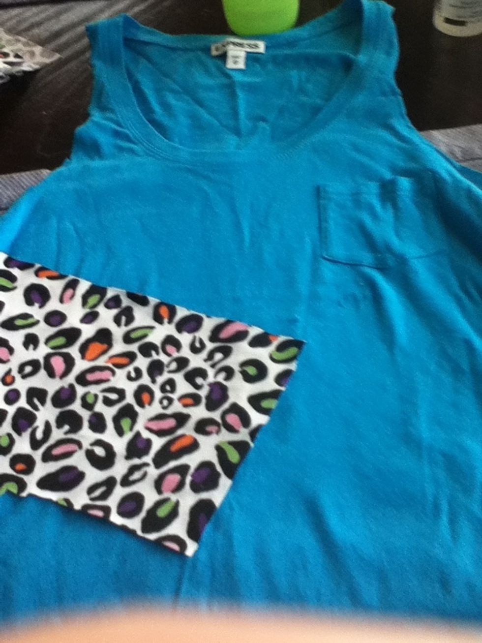 Pick out your shirt and the fabric for the bow in the back. Optional: you can cut the sleeves.