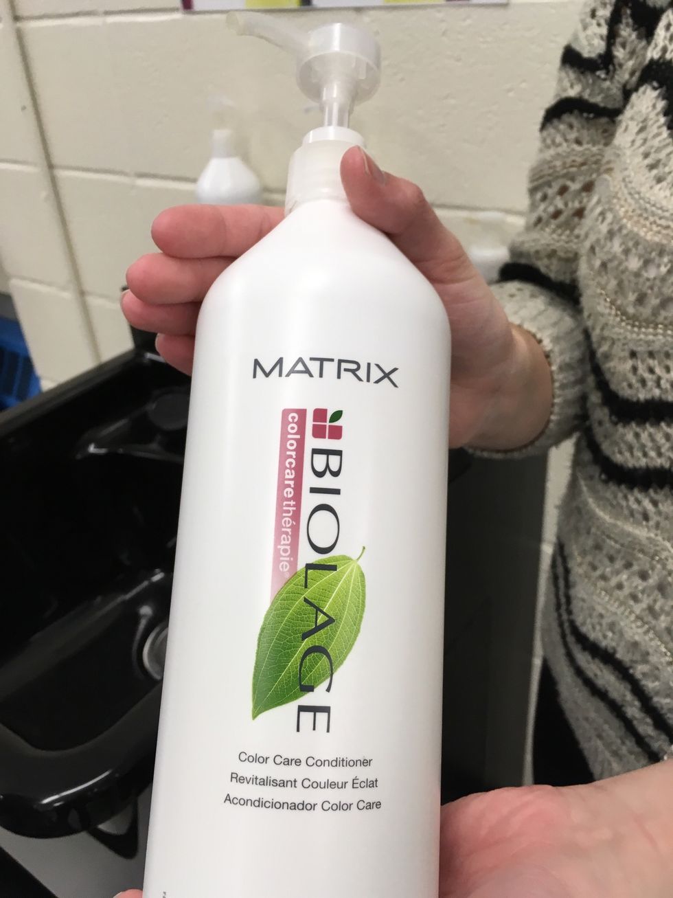 Pick the right shampoo for your clients hair