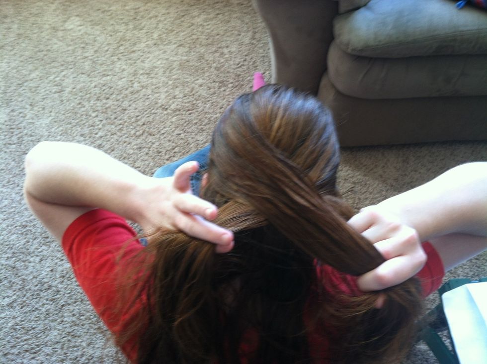 Pick up new hair with your middle section