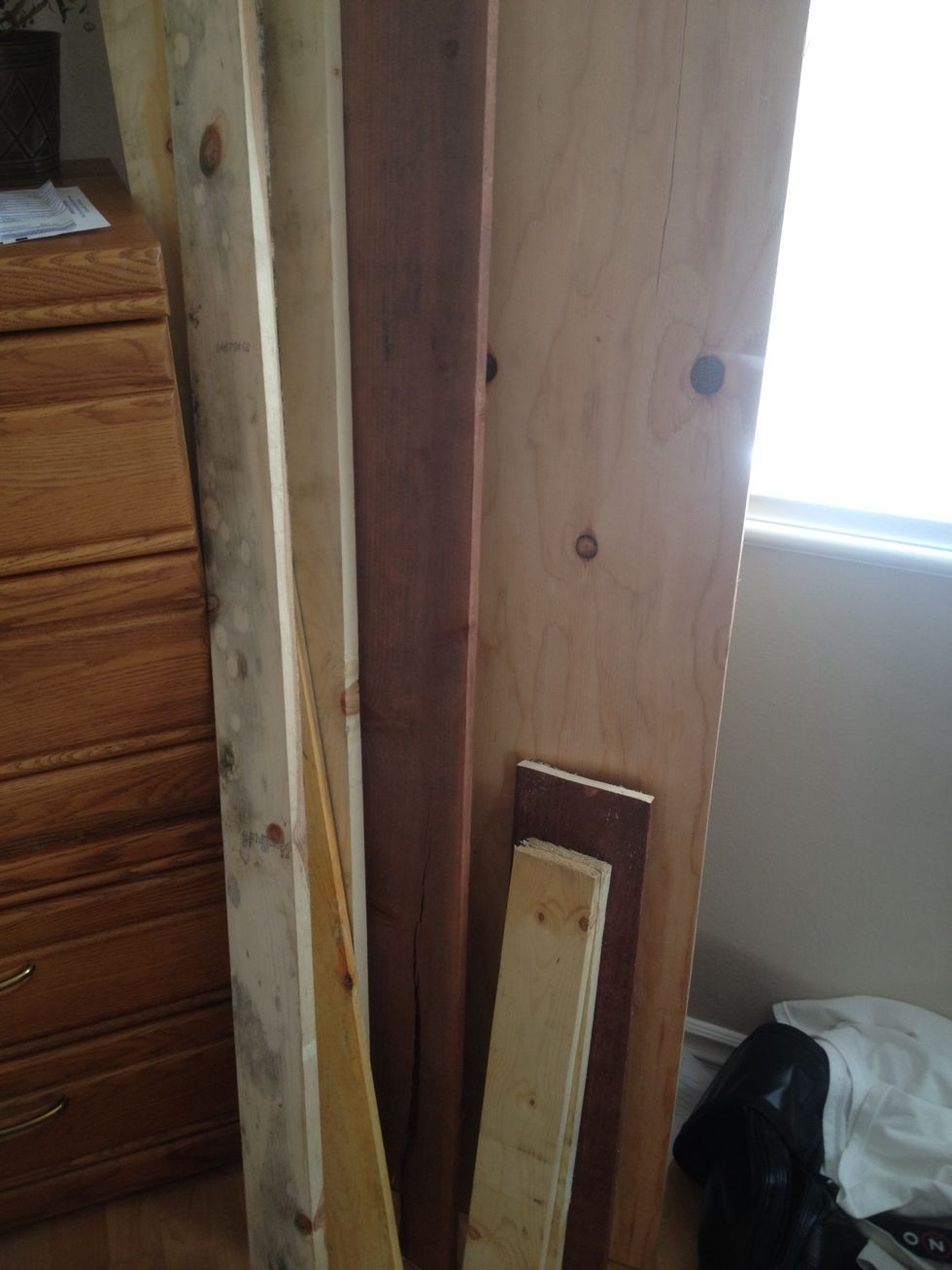 Pick up some free scrap wood from Home Depot. You will need two long slats and a plywood-like piece. These can vary depending on the look you want. I am using two 1x3.5s and a small piece of plywood.