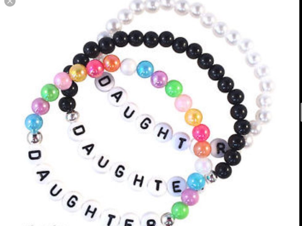 pick what you want you bracelet to say