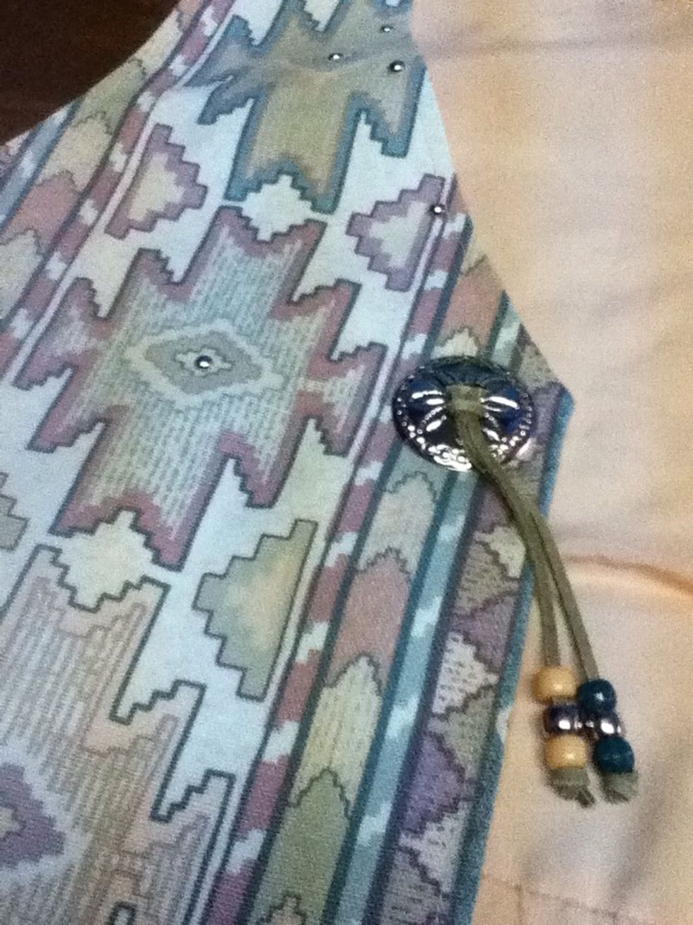 Pick your unwanted clothing. I choose a vest my grandma gave me. It was too big and not really my style, but I liked the pattern.