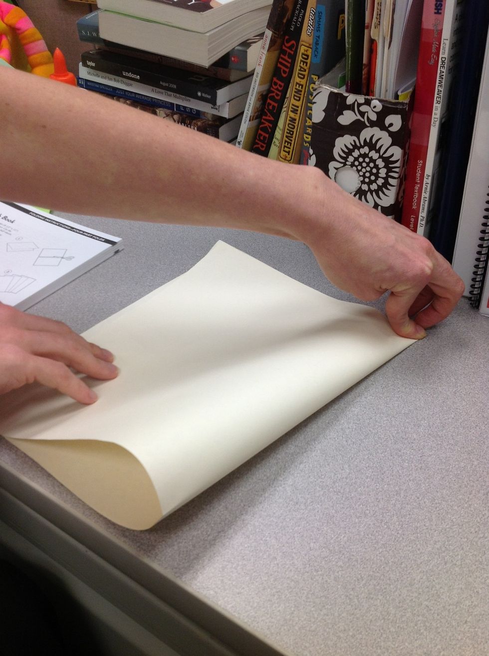 Pinch the other edge.