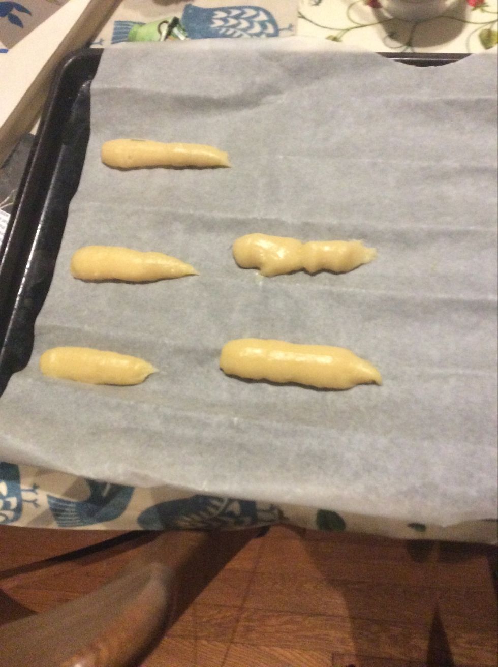 Pipe the mixture onto your trays in long or short thick lines