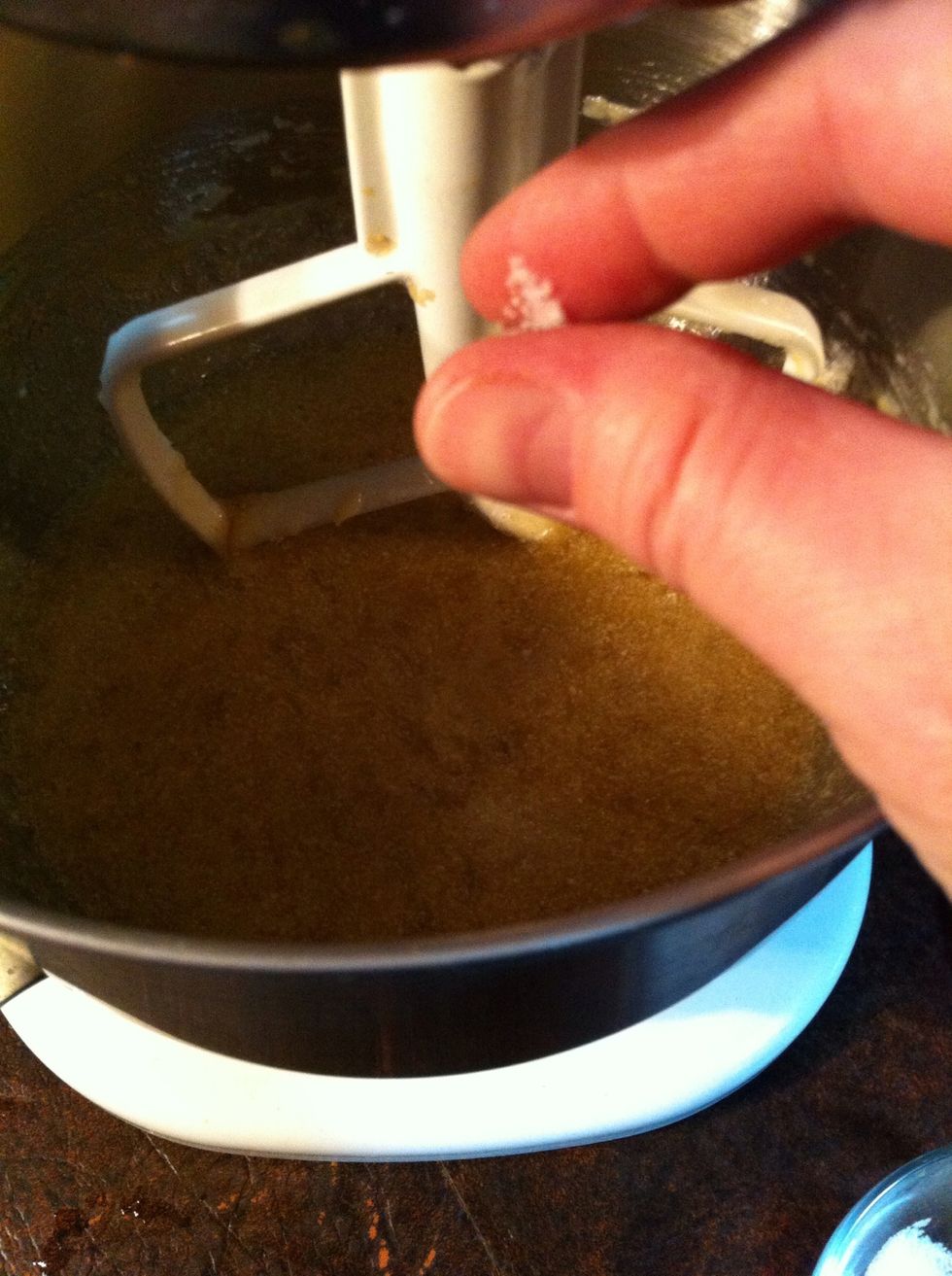 Pitch into bananas. And mix.