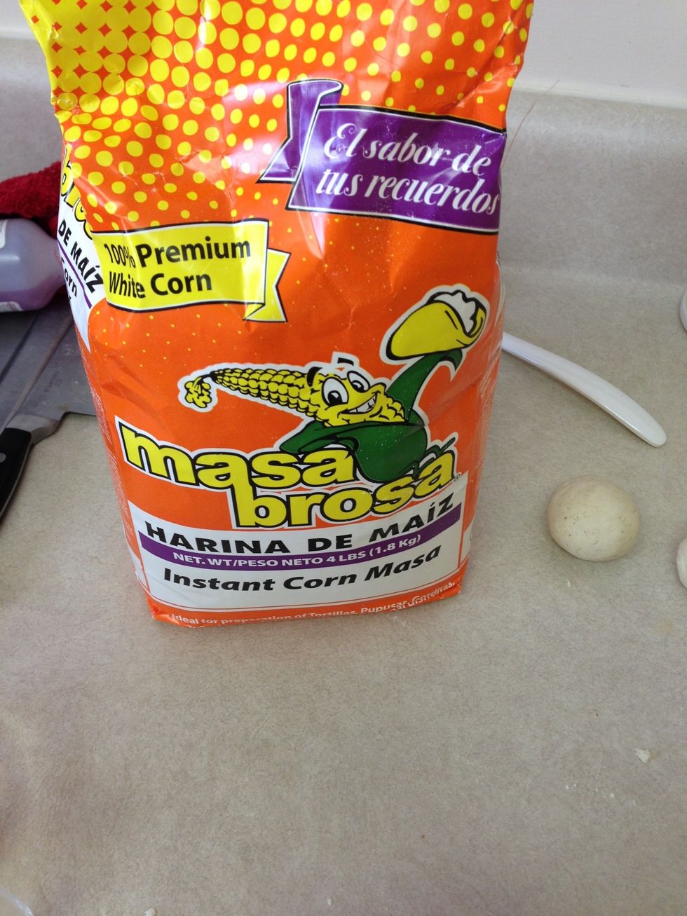 Place 2 cups of masa