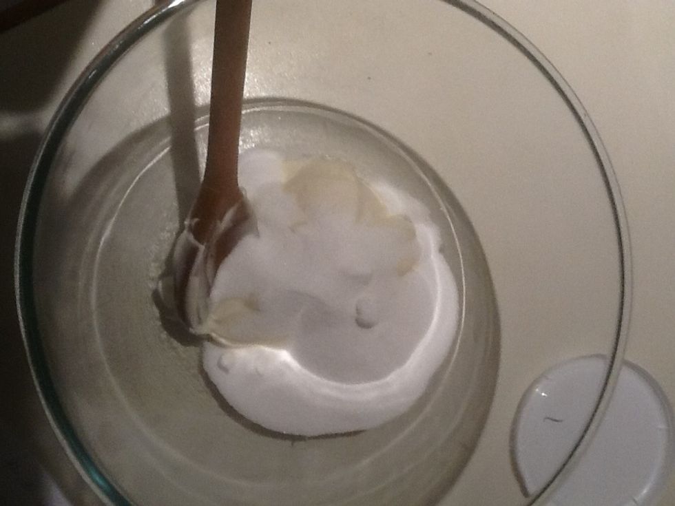 Place 250g of cream cheese and 3/4 cup of sugar in mixing bowl and beat until smooth