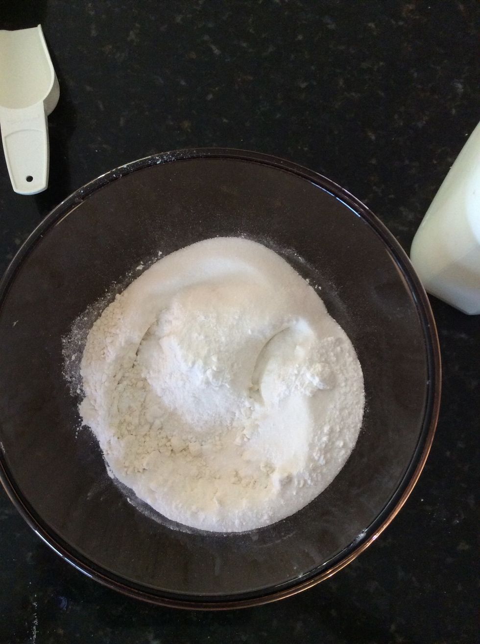 Place 3 tablespoons of Baking Powder in aswell.