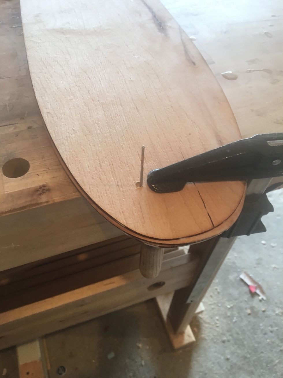 Place a F-Clamp close to the hex key.