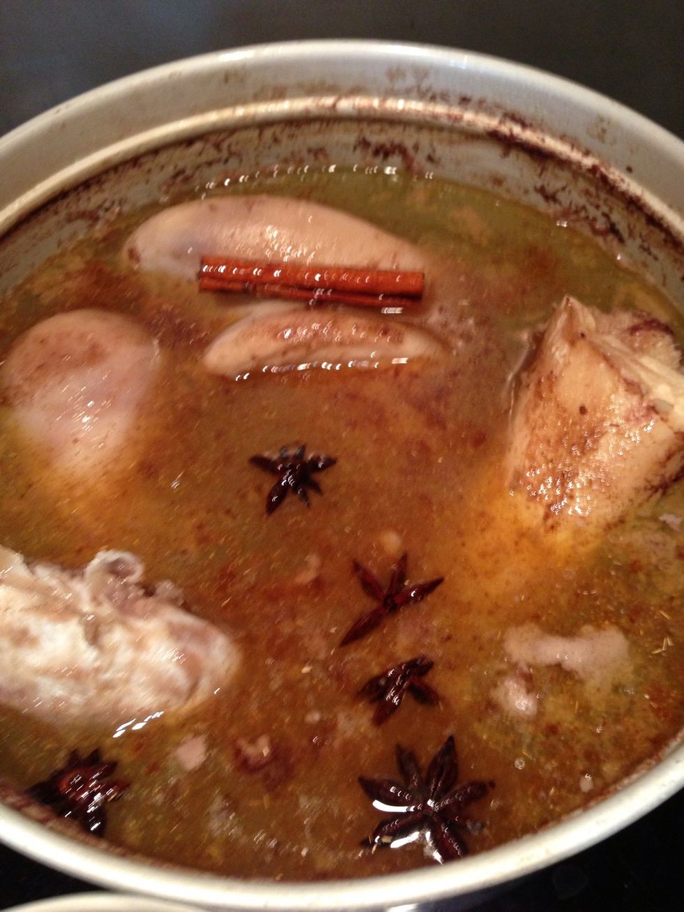 Place all the spices (cinnamon, coriander, fennel, cardamom, star anise, and cloves). Add ginger, onion, fish sauce, salt and continue simmer for 1 hr. You need to strained the soup before serve.