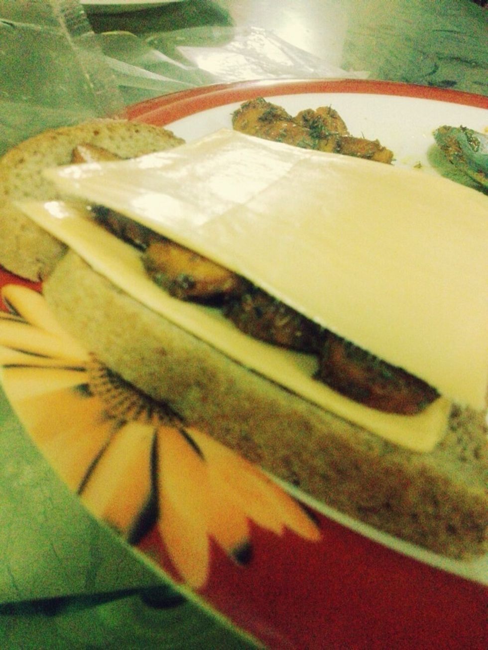 Place another cheese slice to make sandwich