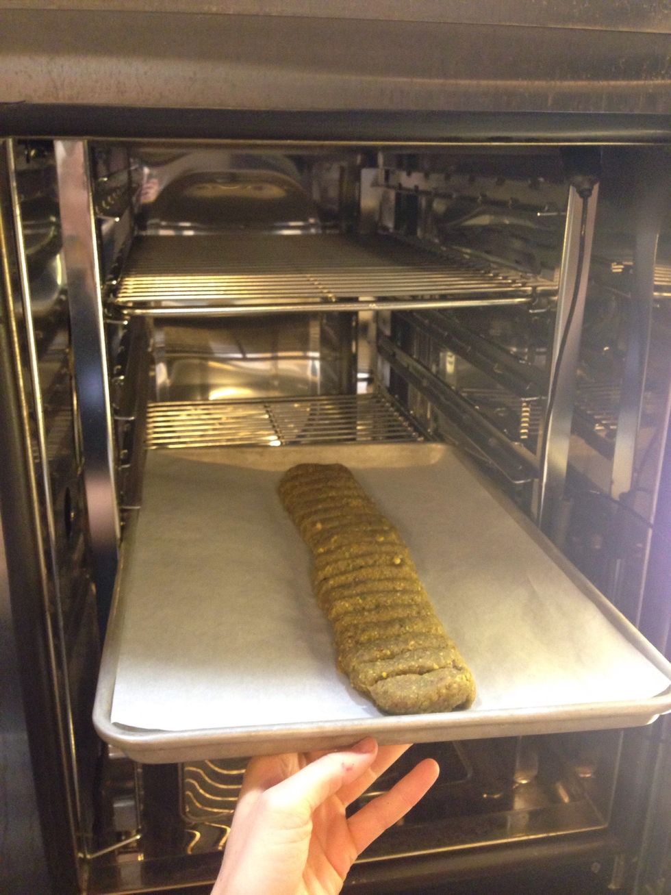 Place biscotti's into the CTP 7.20.