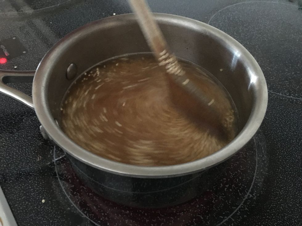 Place chicken broth and quinoa in a medium saucepan. Bring to a boil then reduce heat to low, cover and let simmer for 10 minutes.