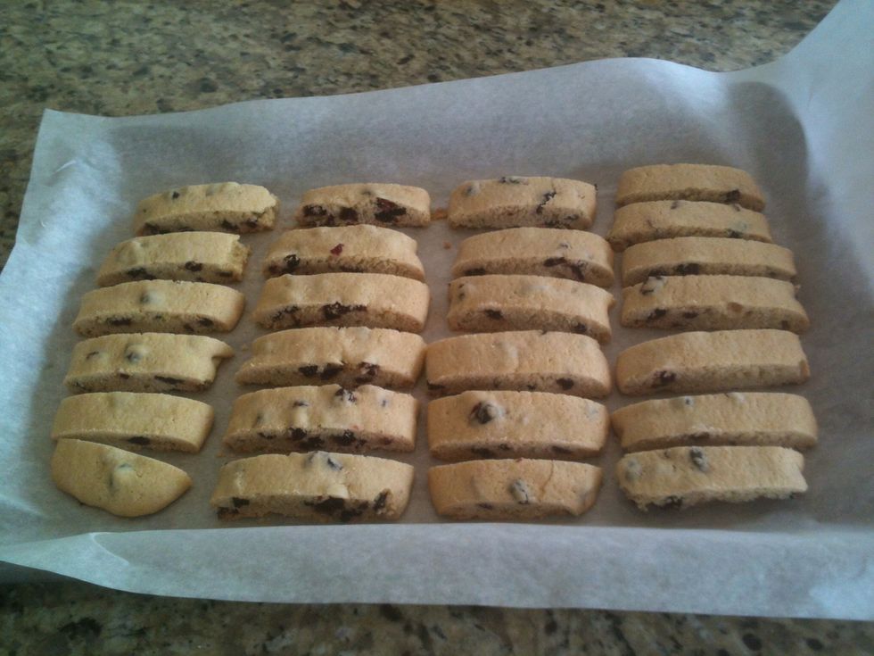 Place cookies back onto cookie sheet. Bake 8-10 minutes.