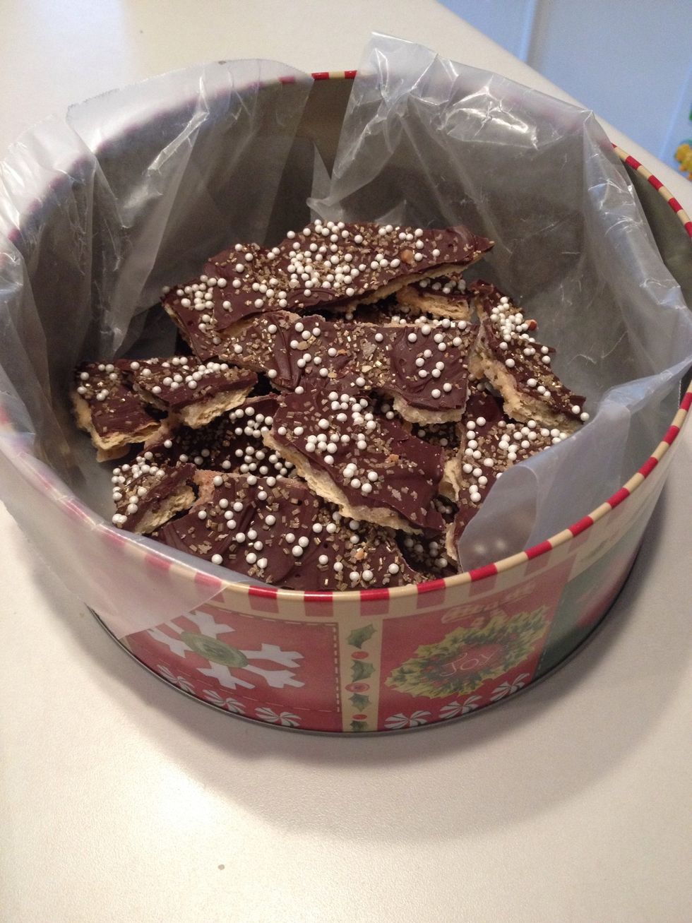 Place crack (get it? Crack...er!) in a bowl or container.