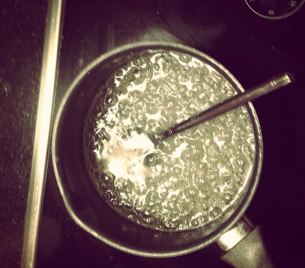 Place in a pan, 2 cups of sugar and 1 cup of water leaving it in a low heat for 20 to 25 minutes