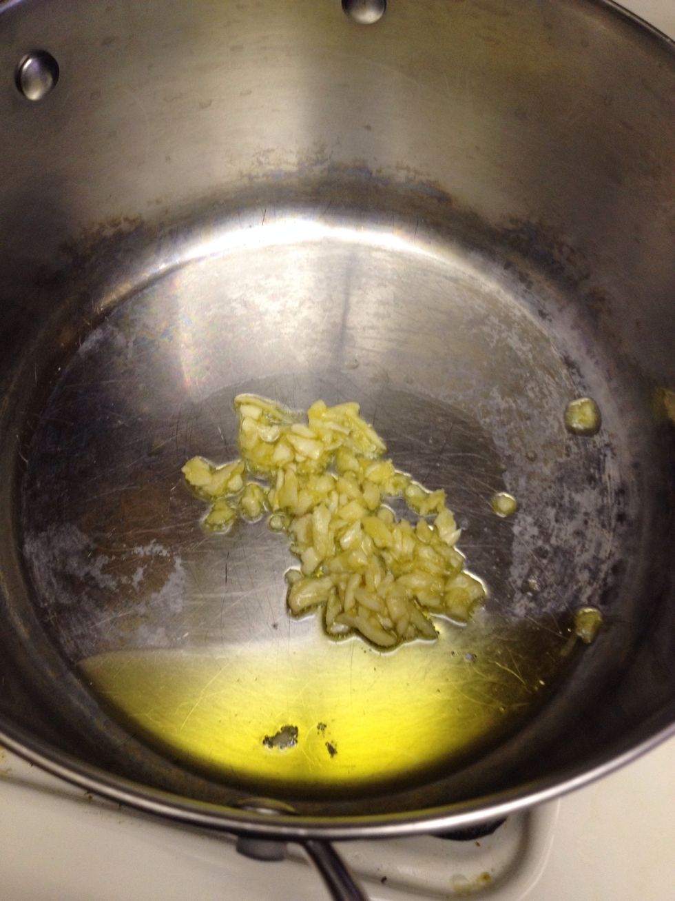 Place in pot and begin to saut\u00e9.