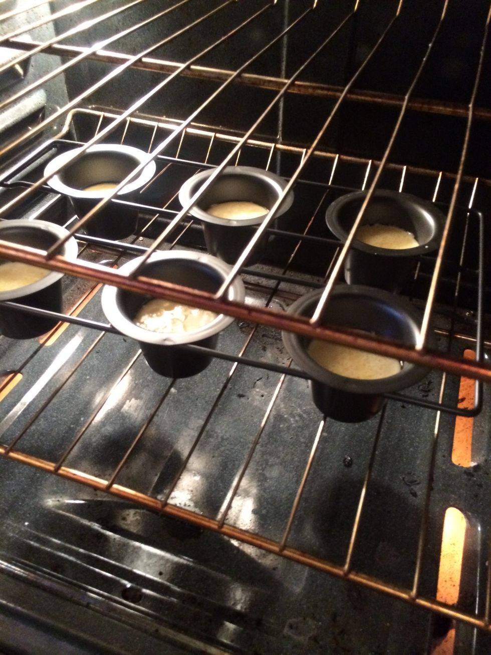 Place in the lower 1/3 of the oven. Bake for 30min at 425f.