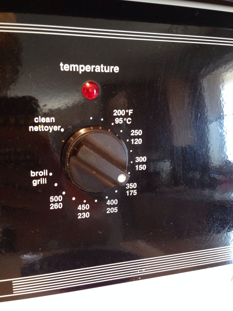 Place in the preheated oven (350\u00b0f 175\u00b0c) for 50-60 minutes. Or until a tooth pick inserted comes out clean.